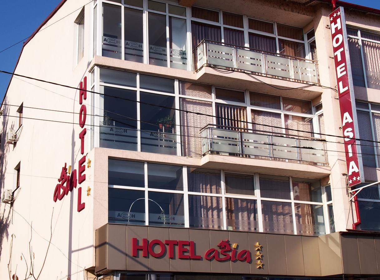 Târgu Jiu Asia Hotel מראה חיצוני תמונה