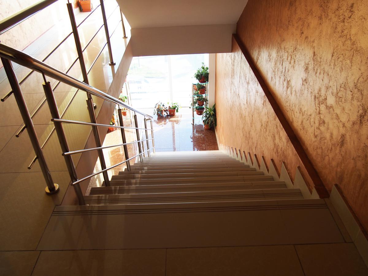 Târgu Jiu Asia Hotel מראה חיצוני תמונה